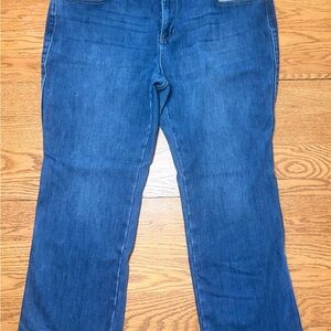 Women's Insulated Wide Leg Jeans